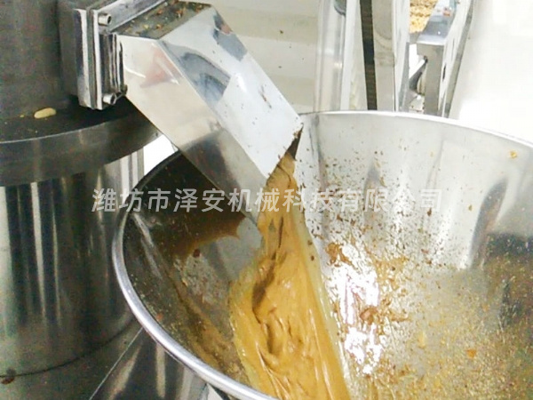 花生醬烘烤磨醬生產(chǎn)線(xiàn)